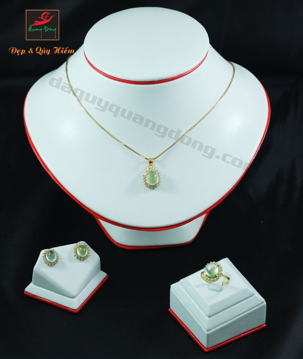 1516072186_boYY-trang-suYYc-vaYng-gaYYn-daY-ngoYc-pr